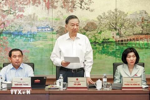 Tổng Bí thư, Chủ tịch nước Tô Lâm: Cắt giảm thủ tục phải đi đôi với kiểm soát an toàn