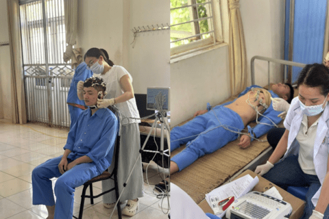 Khám sức khỏe định kỳ cho học viên tại Cơ sở cai nghiện ma túy số 2 Thanh Hóa