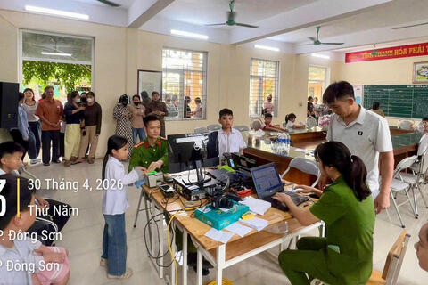 Cảnh giác với các thông tin sai lệch về cấp tài khoản định danh điện tử mức độ 2 cho trẻ em từ 06 đến dưới 14 tuổi