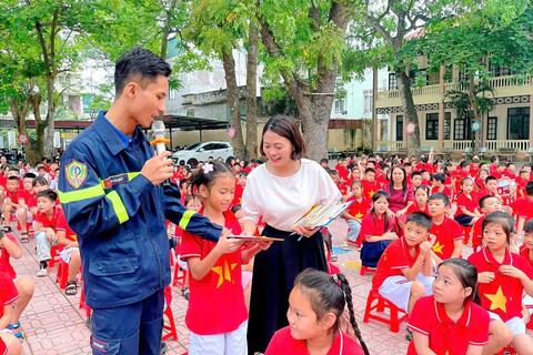 Tuyên truyền các biện pháp phòng ngừa đuối nước; phòng cháy chữa cháy cho học sinh