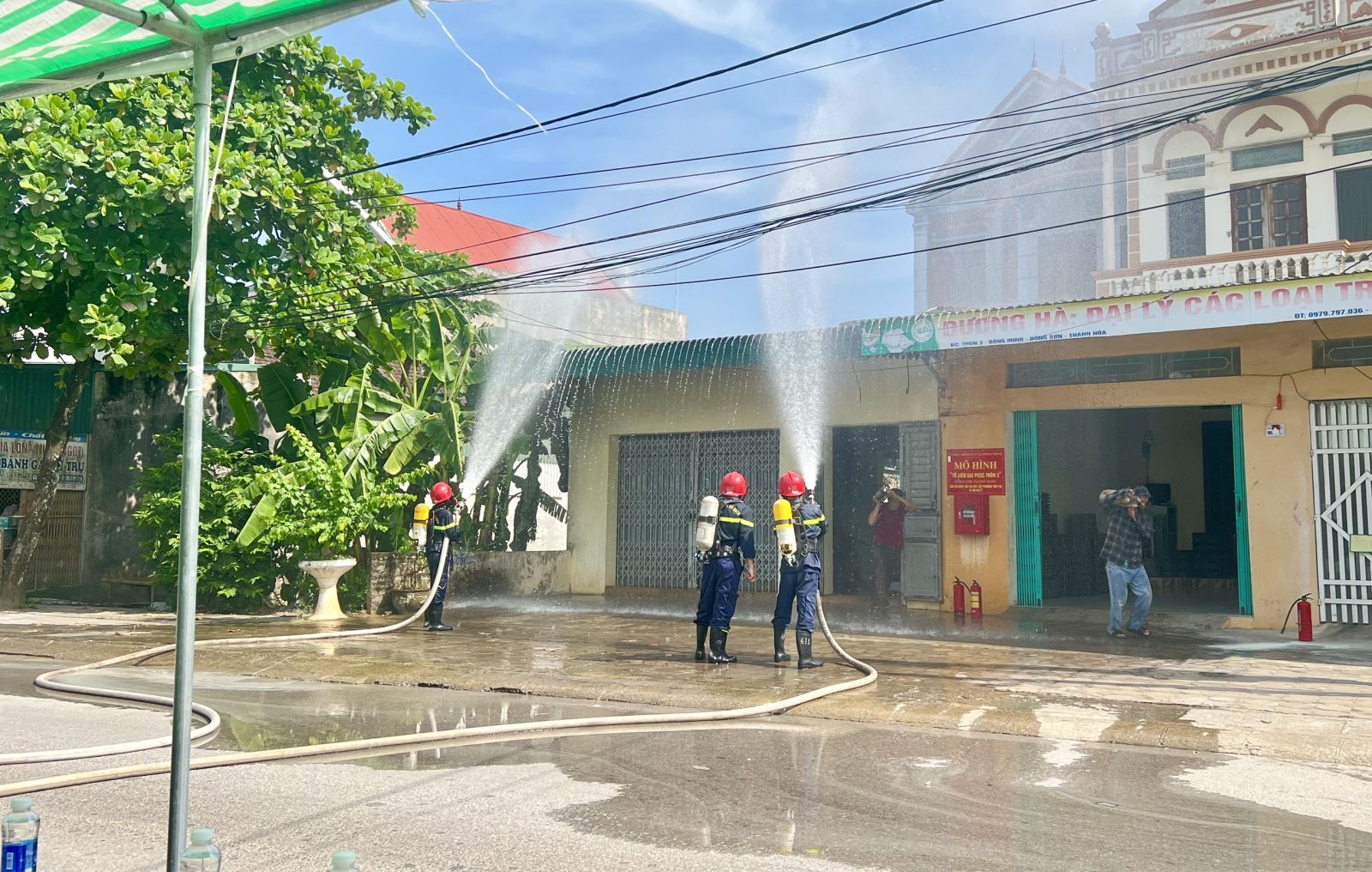 Huyện Đông Sơn: Tuyên truyền, phổ biến kiến thức, kỹ năng về phòng cháy chữa cháy và cứu nạn cứu hộ- Ảnh 1.